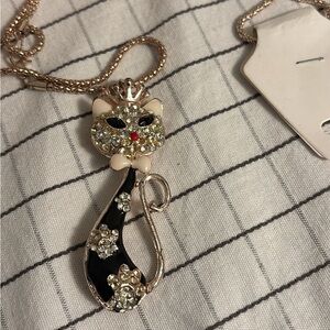 Betsey Johnson rhinestone cat pendant necklace